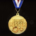 Super KISSER